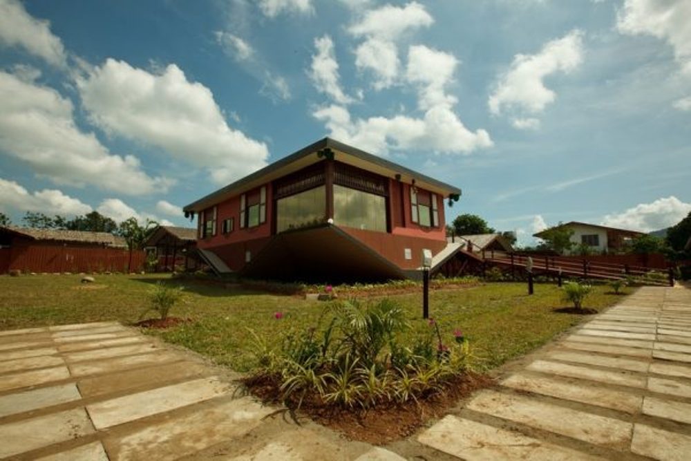 Rumah Terbalik (The Upside Down House) – Tamparuli, Malaysia